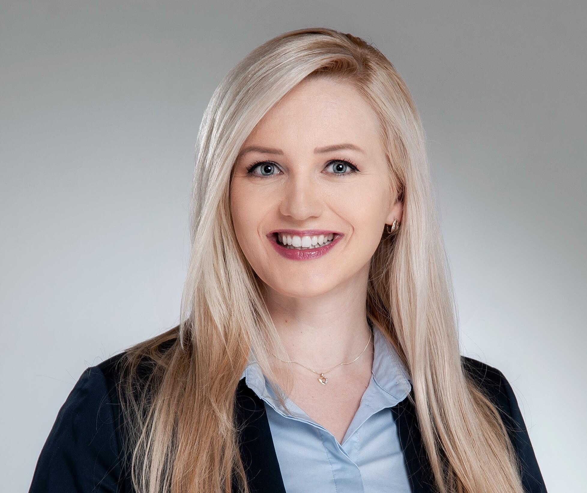 fido Geschäftsführerin Julia Enderle weiß, worauf es in Sachen Digitalisierung ankommt fido Geschäftsführerin Julia Enderle weiß, worauf es in Sachen Digitalisierung ankommt